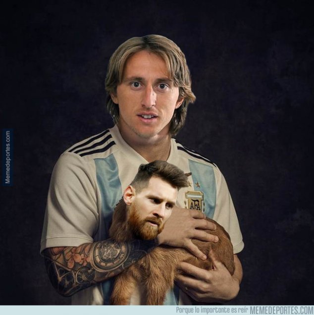 Croacia tumbó con un contundente 3-0 a Argentina y todo comenzó con un garrafal error del portero Willy Caballero, blanco de las críticas y los memes en las redes sociales. Croacia tumbó con un contundente 3-0 a Argentina y todo comenzó con un garrafal error del portero Willy Caballero, blanco de las críticas y los memes en las redes sociales.