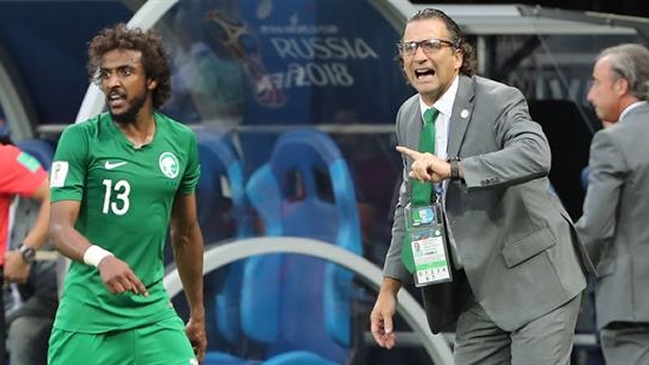 Juan Antonio Pizzi renovó su contrato con la selección de Arabia Saudita Juan Antonio Pizzi renovó su contrato con la selección de Arabia Saudita
