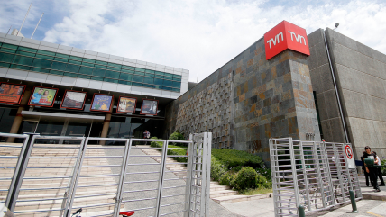 Sindicato de TVN: Hay una contradicción flagrante si uno conoce los contratos de la plana ejecutiva    Sindicato de TVN: Hay una contradicción flagrante si uno conoce los contratos de la plana ejecutiva