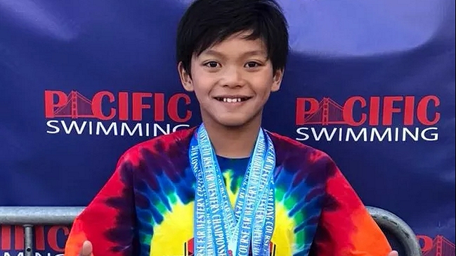 El joven Clark Kent Apuada rompió un récord que Michael Phelps estableció hace 23 años El joven Clark Kent Apuada rompió un récord que Michael Phelps estableció hace 23 años
