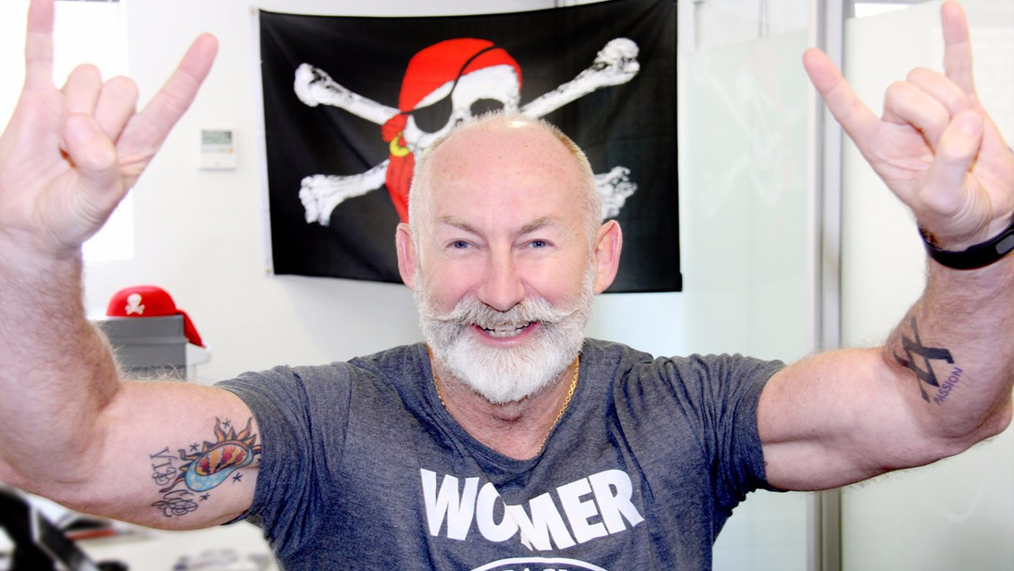 Renunció el CEO de WOM, Chris Bannister