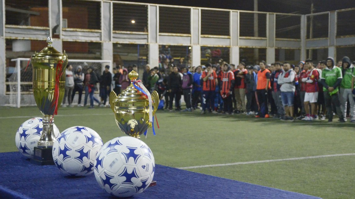 En Alto Hospicio juegan la Copa multicultural de la amistad En Alto Hospicio juegan la Copa multicultural de la amistad