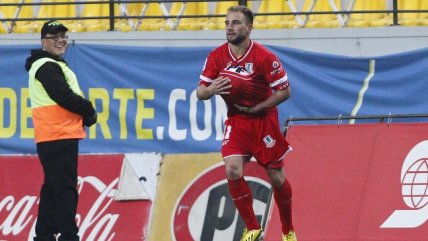   Mariano Barbieri le dio el tirunfo a U. La Calera sobre Iquique con un golazo 