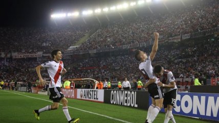   El triunfo de River Plate sobre el Racing de los chilenos en el Monumental 