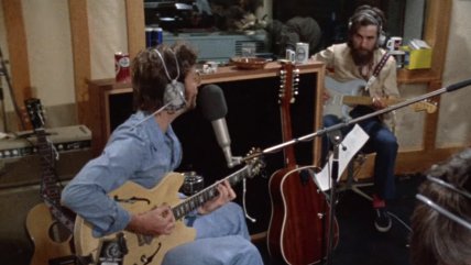 Revelan registro inédito de Lennon y Harrison grabando tema contra McCartney    Revelan registro inédito de Lennon y Harrison grabando tema contra McCartney