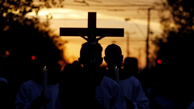 Denunciantes de Jesuitas por proceso canónico contra Jaime Guzmán Astaburuaga: 