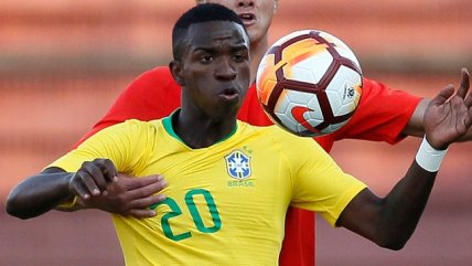  Prensa brasileña: Real Madrid vetó a Vinicius del Sudamericano  