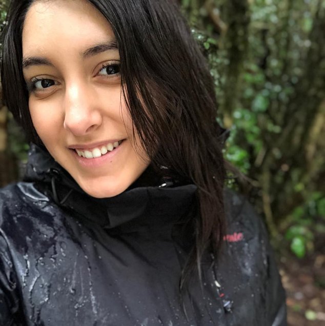 La jueza Carmen Gloria Arroyo sorprendió a sus seguidores en Instagram al compartir varias fotos de su hija mayor, Constanza, para celebrar su cumpleaños número 22, quien se parece mucho a ella. “Feliz cumpleaños a mi amada @coniarcea, gracias a la vida por haberme elegido para ser tu mamá. Cada día estoy más orgullosa de tus logros, ideales y convicciones… La jueza Carmen Gloria Arroyo sorprendió a sus seguidores en Instagram al compartir varias fotos de su hija mayor, Constanza, para celebrar su cumpleaños número 22, quien se parece mucho a ella. “Feliz cumpleaños a mi amada @coniarcea, gracias a la vida por haberme elegido para ser tu mamá. Cada día estoy más orgullosa de tus logros, ideales y convicciones…