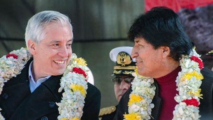 Evo Morales felicitó a su vicepresidente con una floreada fotografía