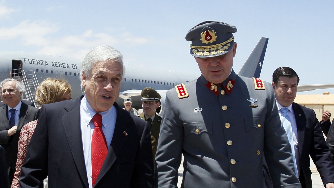 Piñera: Estamos examinando con mucho rigor a postulantes del alto mando del Ejército Piñera: Estamos examinando con mucho rigor a postulantes del alto mando del Ejército