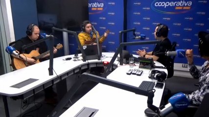 Renzo visitó el trasnoche de Cooperativa en la previa de su gira por Perú y Ecuador