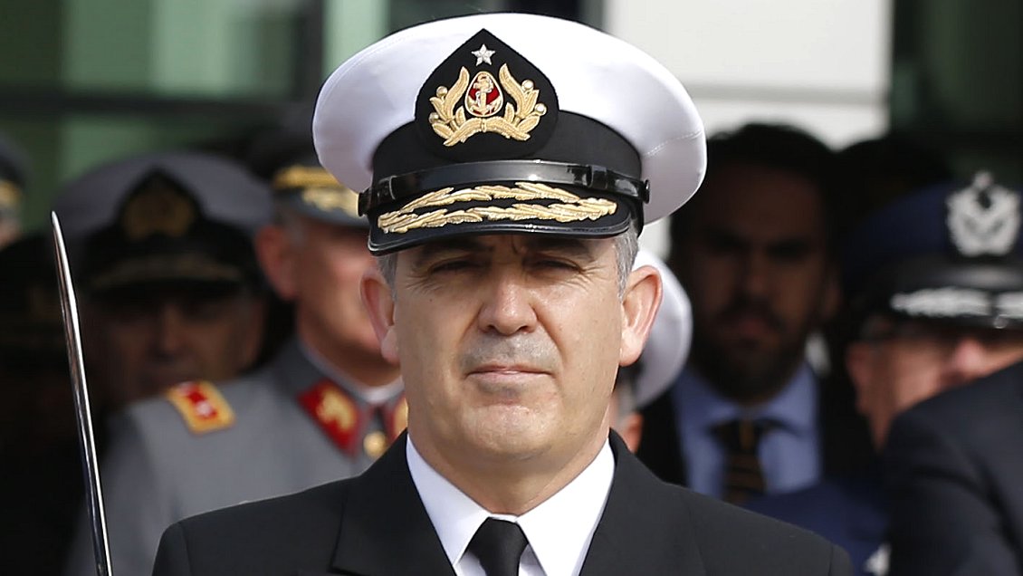 Piñera confirmó como jefe del Estado Mayor Conjunto a oficial de la Armada Piñera confirmó como jefe del Estado Mayor Conjunto a oficial de la Armada