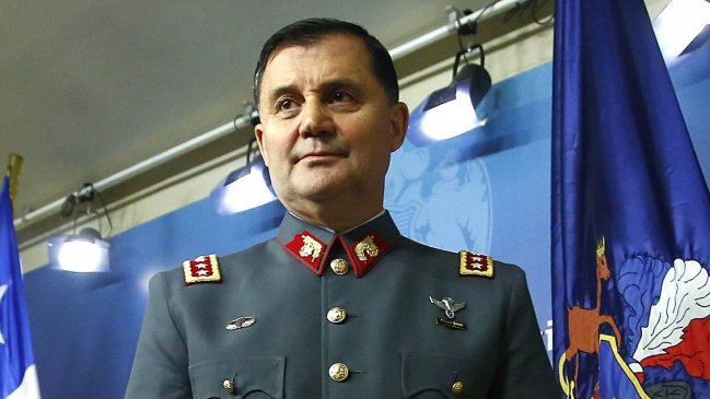 El arsenal de explicaciones del comandante en jefe del Ejército