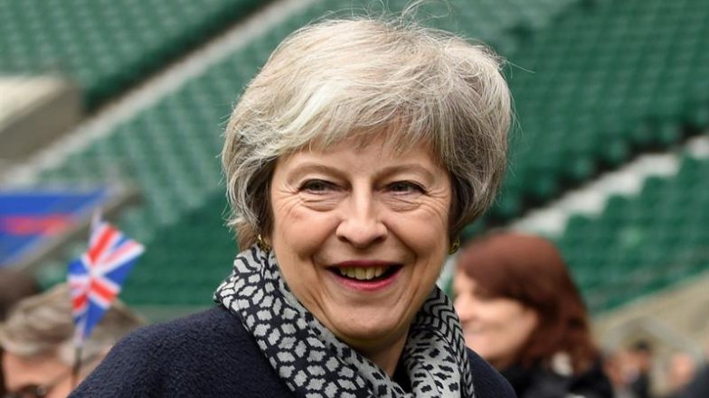 May advierte que el Parlamento puede bloquear el 