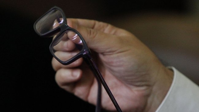 La falta de juego al aire libre incide en la miopía infantil