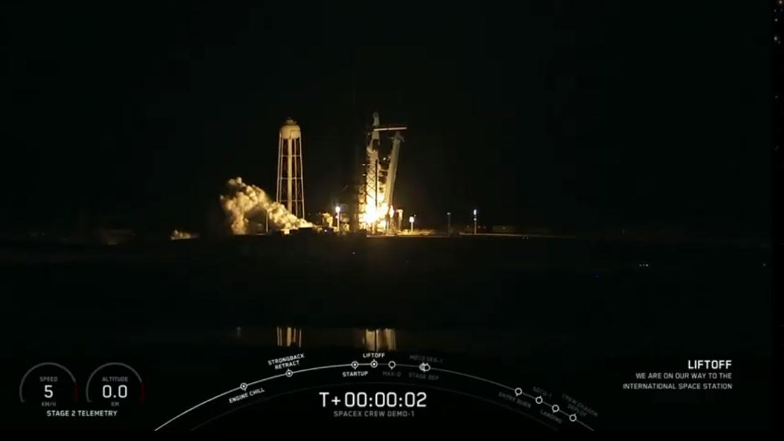 SpaceX lanzó la primera nave comercial diseñada para astronautas