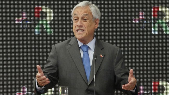 Presidente Piñera inicia ronda de reuniones con la oposición dialogando con el PPD y la DC