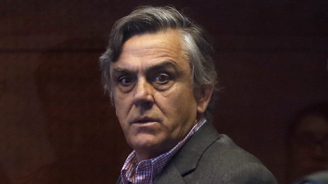 Caso SQM: Corte confirmó sobreseimiento de Longueira por falta de acción del SII