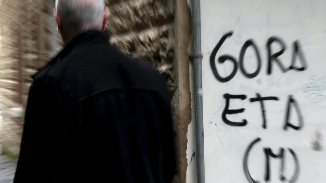 Ex jefe de ETA fue encarcelado en París para cumplir pena pendiente