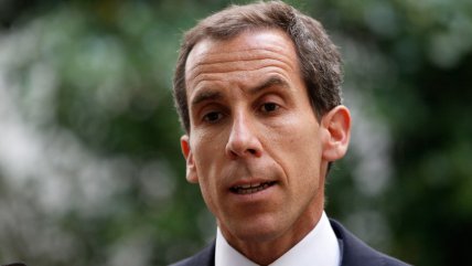  Alessandri por IN: No se ha visto estos niveles de violencia en un colegio  