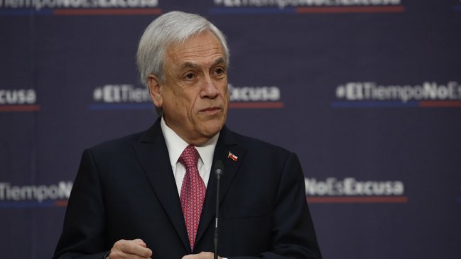 Presidente Piñera suspendió viaje a EEUU para monitorear agua potable de Osorno