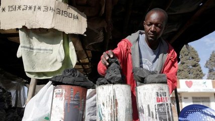  El hambre amenaza a más de cinco millones de personas en Zimbabwe  