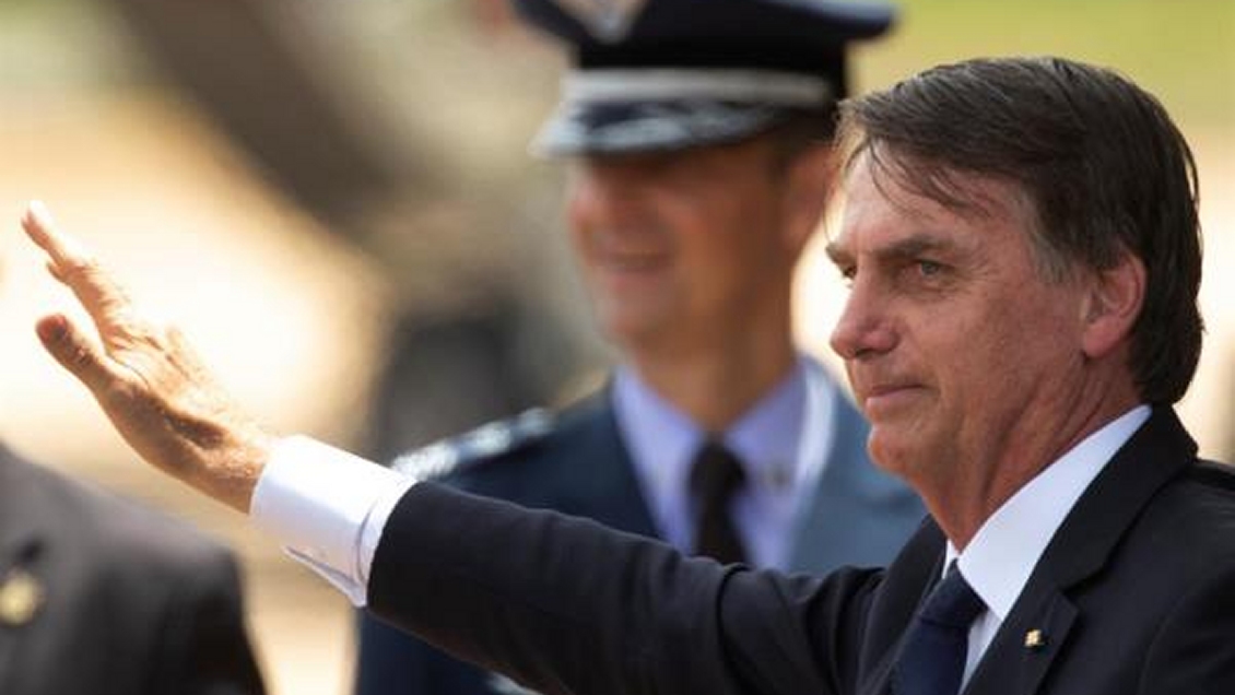 Bolsonaro agradece apoyo y sube a siete los estados que tendrán refuerzos contra incendios
