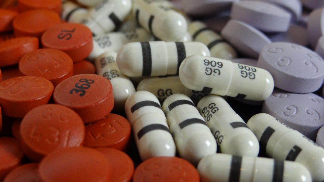 Convenio con India permitirá a Cenabast comprar medicamentos hasta 60% más baratos