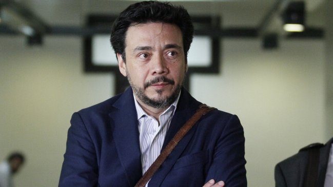 Suspendido fiscal Arias recurrió de protección contra Jorge Abott