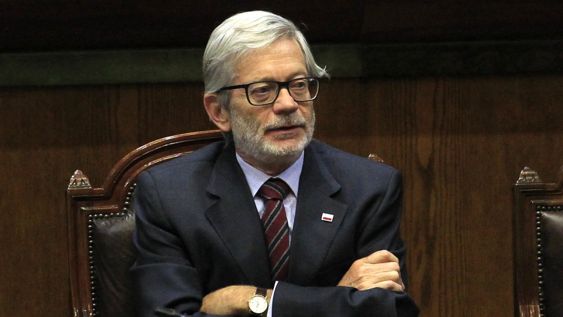 Ossandón: Los dichos del ministro de Economía fueron la gota que rebalsó el vaso