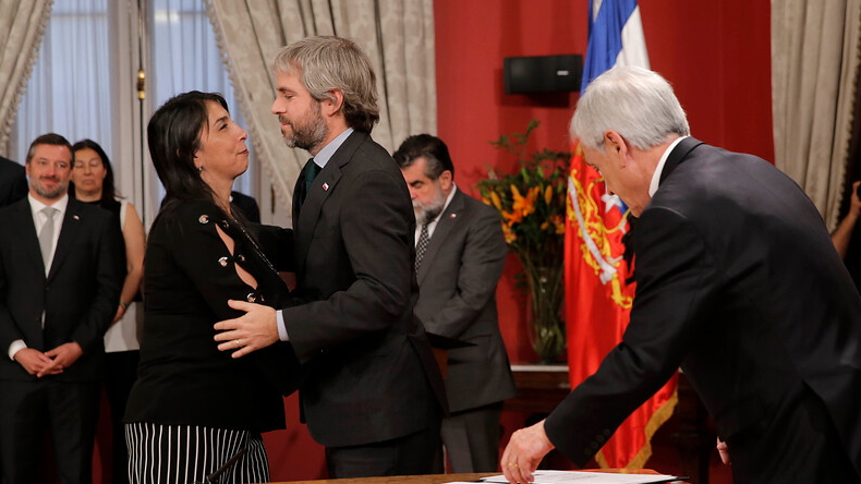 Piñera apostó por un recambio generacional en su nuevo gabinete Piñera apostó por un recambio generacional en su nuevo gabinete