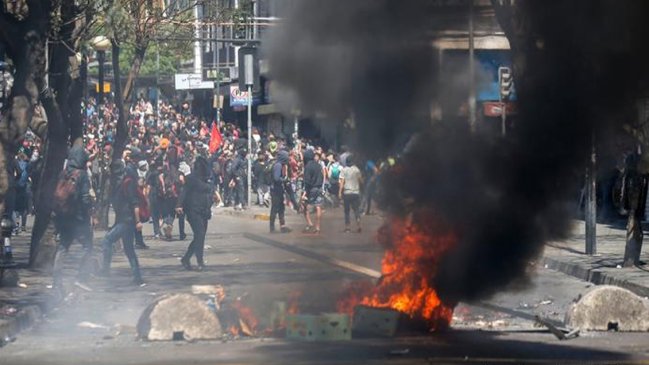 Exportaciones se desplomaron en octubre en medio de protestas