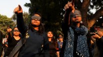 También en India: Mujeres replicaron También en India: Mujeres replicaron