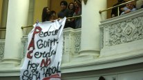 En medio de protestas se desarrolla la asamblea general del PR En medio de protestas se desarrolla la asamblea general del PR