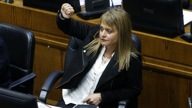 UDI congeló su participación en Chile Vamos por apoyo de RN y Evópoli a la paridad de género