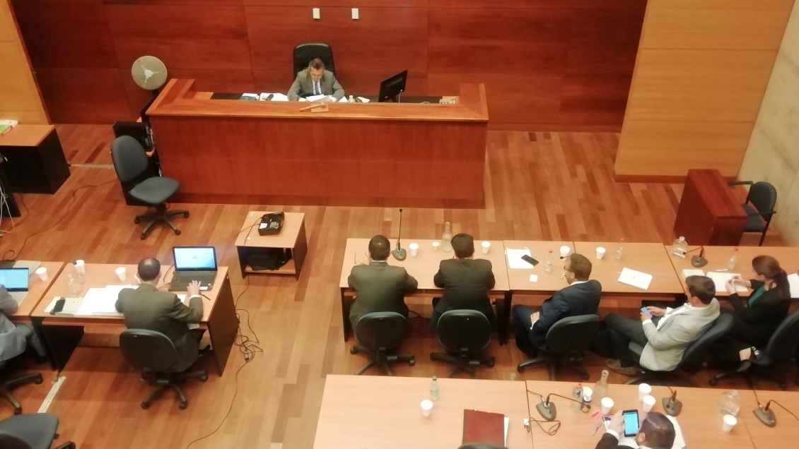 Prisión preventiva para cinco carabineros acusados de tortura en Ñuñoa Prisión preventiva para cinco carabineros acusados de tortura en Ñuñoa