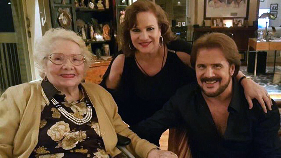 Triste noticia para los Pimpinela: Falleció la madre de Lucía y Joaquín Galán Triste noticia para los Pimpinela: Falleció la madre de Lucía y Joaquín Galán