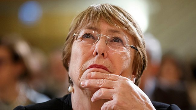 De cara al plebiscito, Bachelet urgió a su fundación a trabajar por la unidad de la centroizquierda