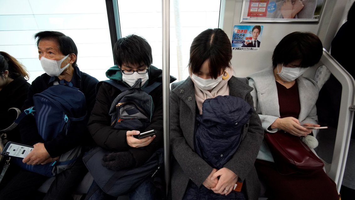 Japón cerrará todos sus centros escolares hasta fines de marzo por el coronavirus