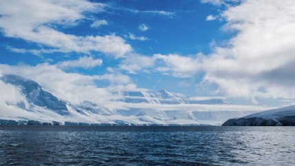   Rescatan instrumento oceanográfico que estuvo sumergido un año en la Antártica 