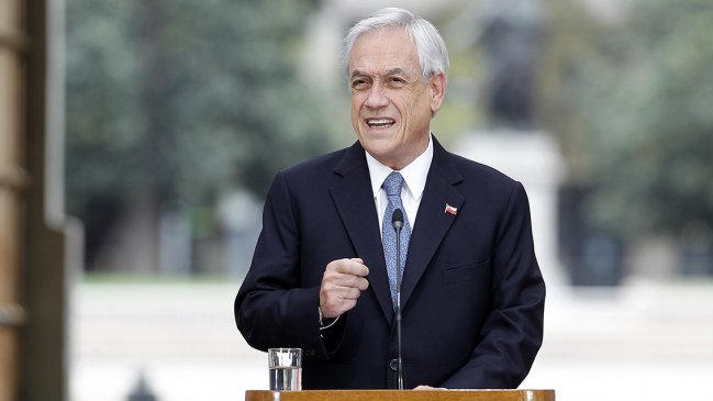 Presidente Piñera delineó las tres etapas del 