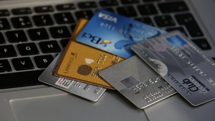  Senador y ciberseguridad: 