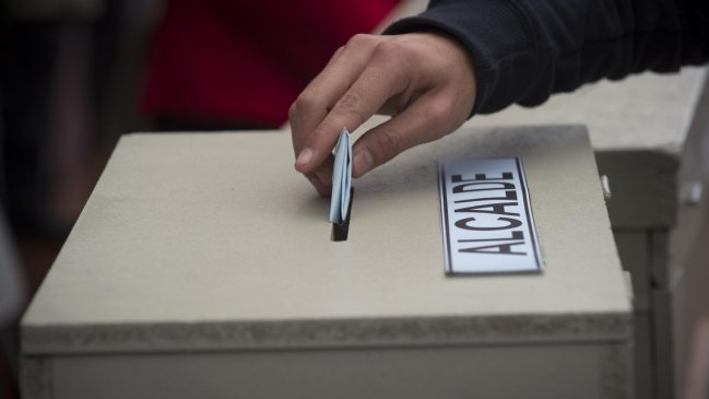 Casi un centenar de alcaldes no podrá repostular tras despacho de límite a reelección