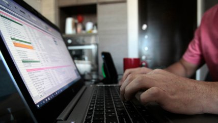  Uso de internet aumentó un 40 por ciento desde abril por el teletrabajo  