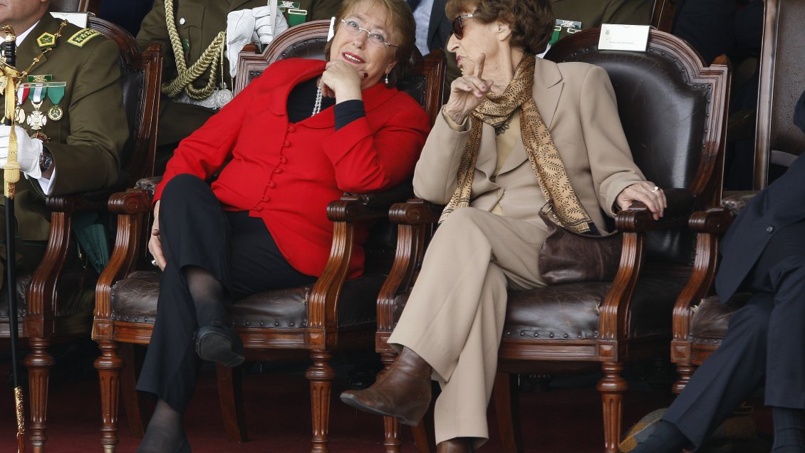 Michelle Bachelet viaja a Chile tras muerte de su madre Ángela Jeria Michelle Bachelet viaja a Chile tras muerte de su madre Ángela Jeria