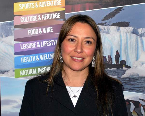Ex Sernatur llega a la Asociación de Hoteles y Servicios Turísticos de Torres del Paine Ex Sernatur llega a la Asociación de Hoteles y Servicios Turísticos de Torres del Paine