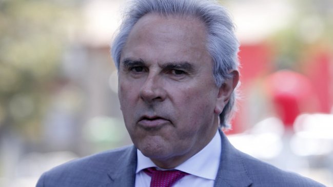 Moreira: No veo en los principios de la UDI que diga que haya que defender a las AFP