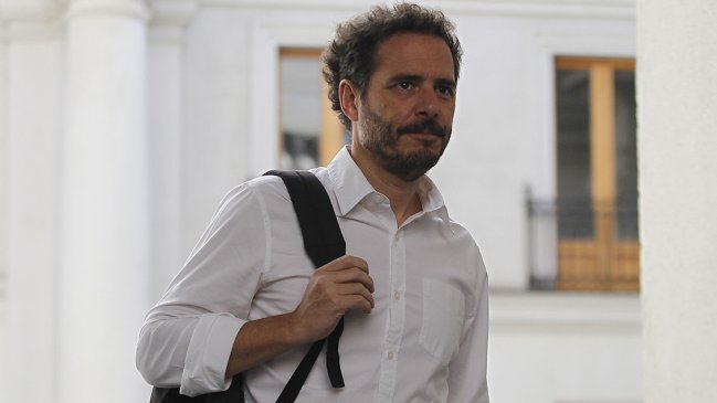 Hernán Larraín Matte renunció a la presidencia de Evópoli