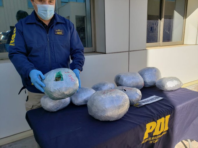 Hombre fue detenido con 13 mil dosis de marihuana en Los Vilos Hombre fue detenido con 13 mil dosis de marihuana en Los Vilos