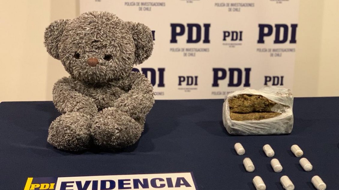 Sujeto ocultó droga en un peluche para cruzar barrera sanitaria Sujeto ocultó droga en un peluche para cruzar barrera sanitaria